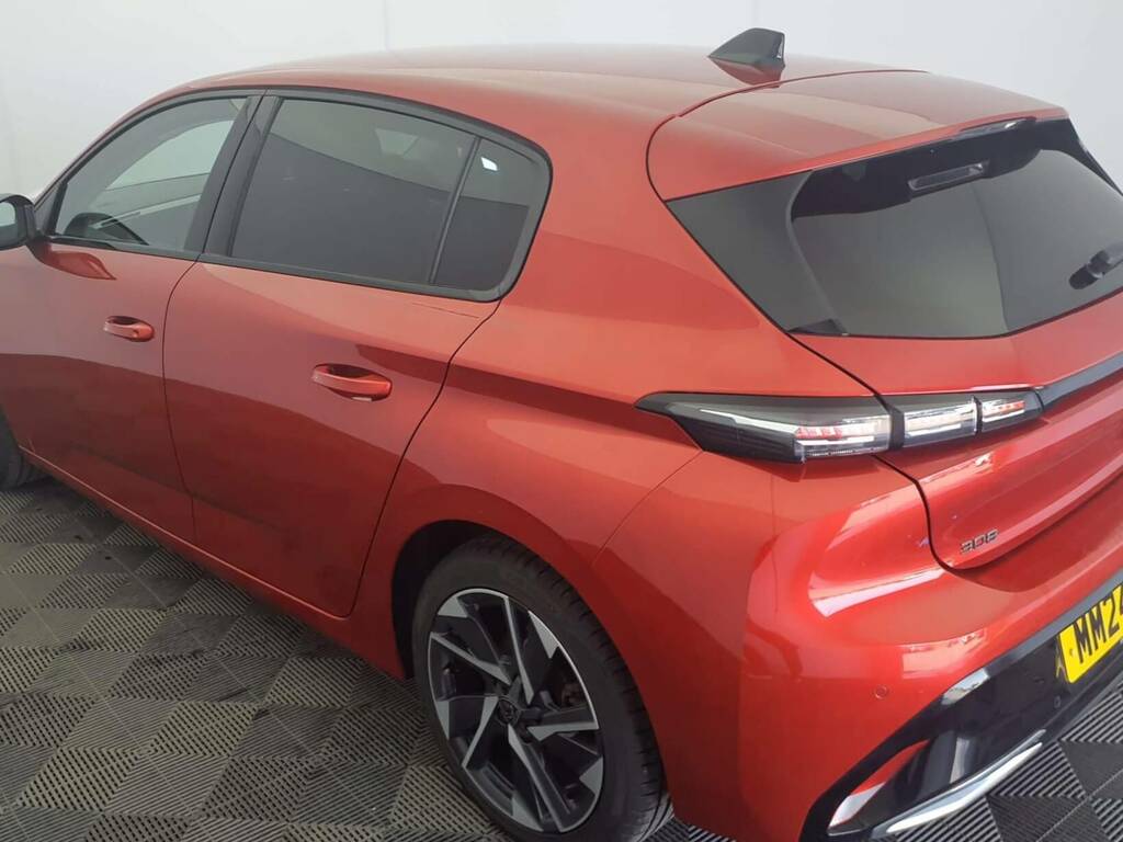 Peugeot 308 1.2 Puretech Allure Eat8 Red #3
