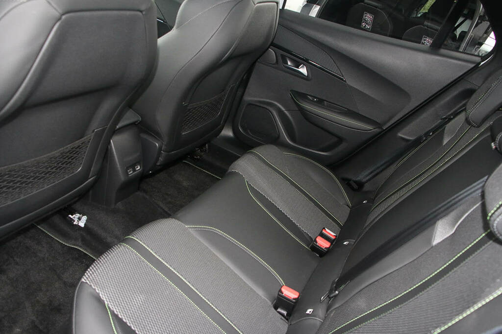 Peugeot 2008 1.2 Puretech Mhev Gt Suv Hybrid E-dsc E #17