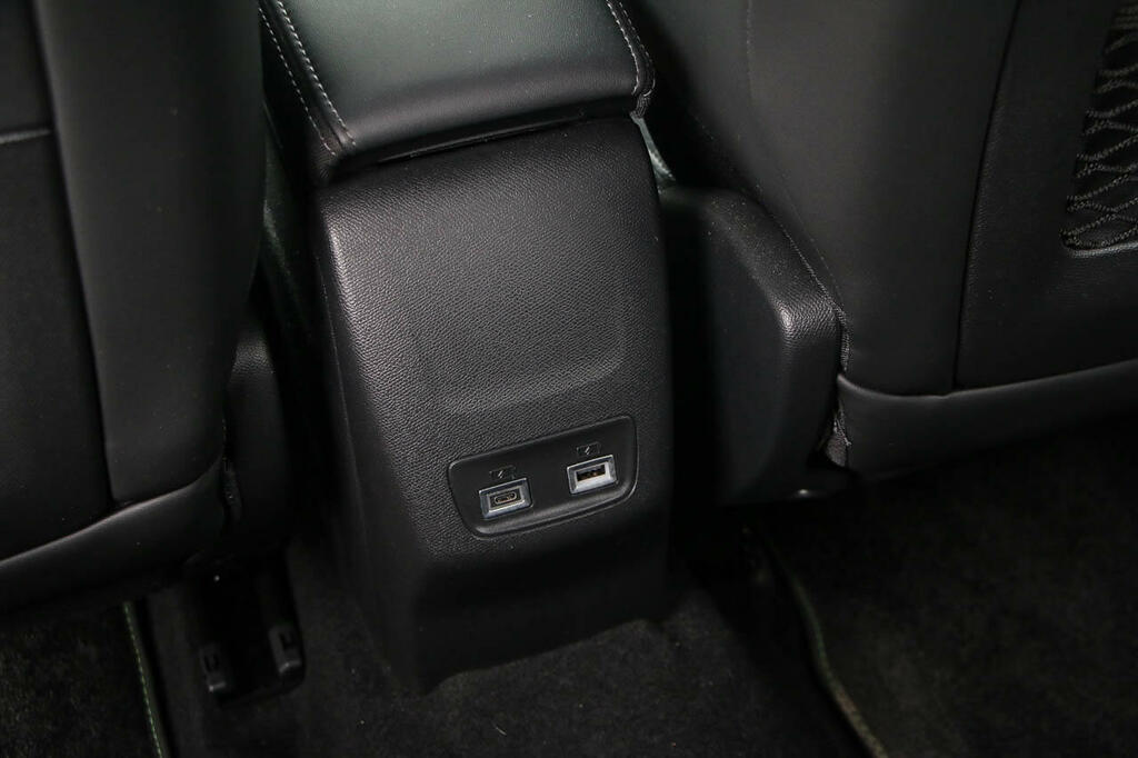 Peugeot 2008 1.2 Puretech Mhev Gt Suv Hybrid E-dsc E #18