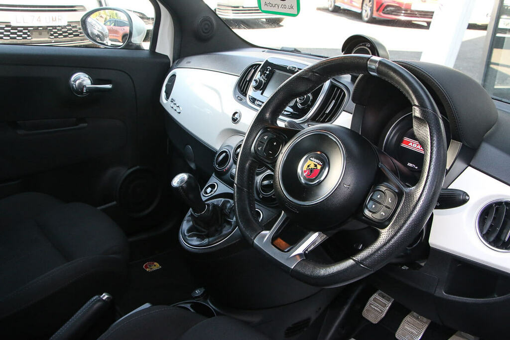 Abarth 595 1.4 T-jet 145 PE69UYC White #6