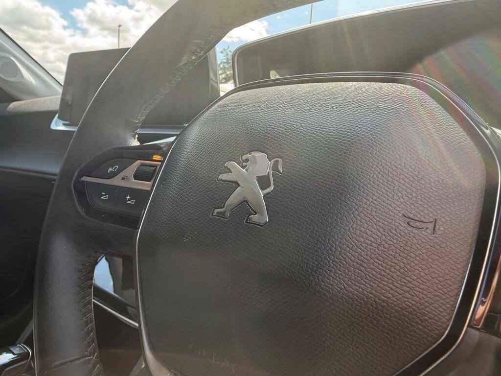 Peugeot e-208 100Kw Gt Premium 50Kwh #37