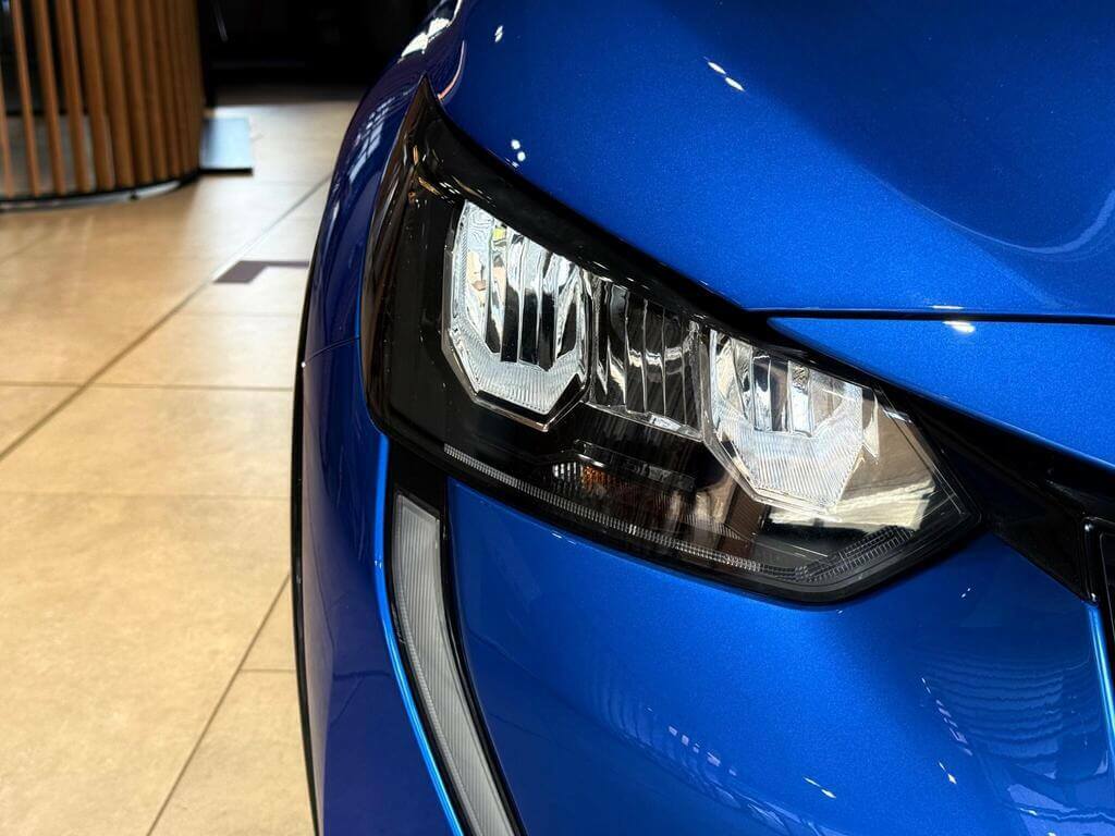 Peugeot e-208 100Kw Gt Premium 50Kwh #9