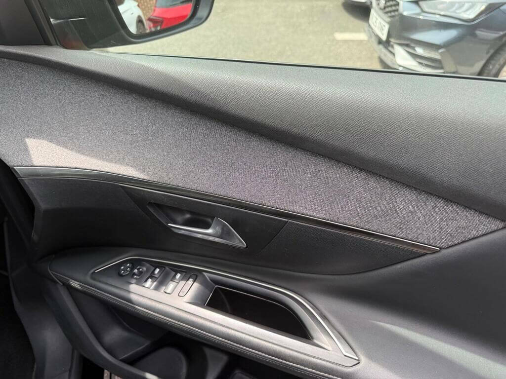 Peugeot 5008 1.2 5008 Gt Line Puretech Ss White #28