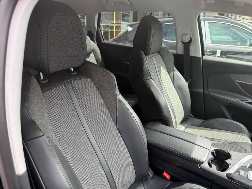 Peugeot 5008 1.2 5008 Gt Line Puretech Ss White #29