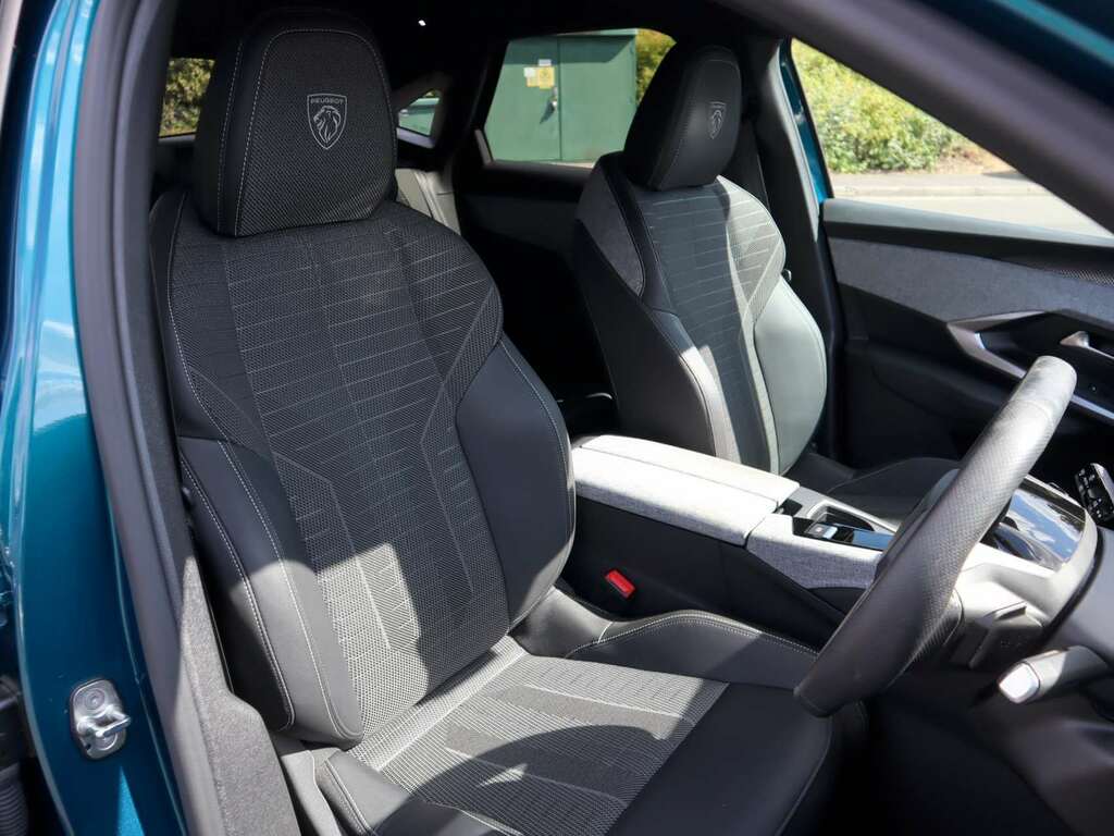 Peugeot 3008 1.2 Gt E-dsc6 Euro 6 Ss Blue #52