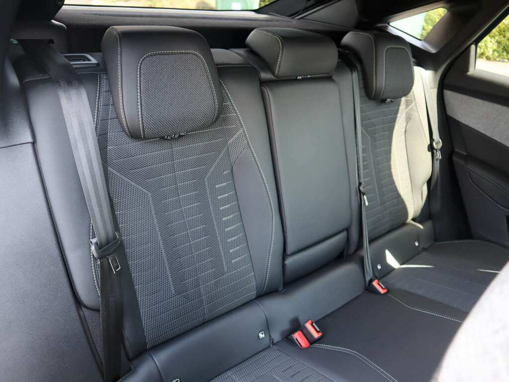 Peugeot 3008 1.2 Gt E-dsc6 Euro 6 Ss Blue #51