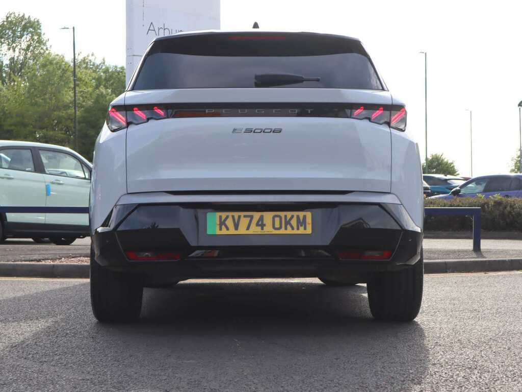 Peugeot 5008 157Kw Gt 73Kwh White #3