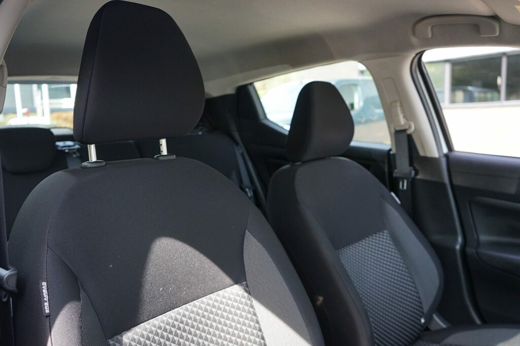 Nissan Micra 1.0 Ig-t 92 Tekna Black #39
