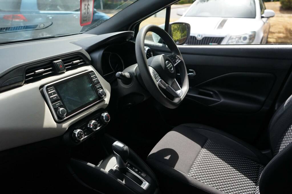 Nissan Micra 1.0 Ig-t 92 Acenta Cvt White #2