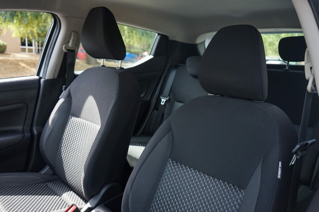 Nissan Micra 1.0 Ig-t 92 Tekna Black #20