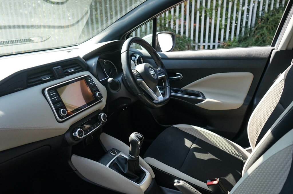 Nissan Micra 1.0 Ig-t 100 Tekna Ext Packleather White #2