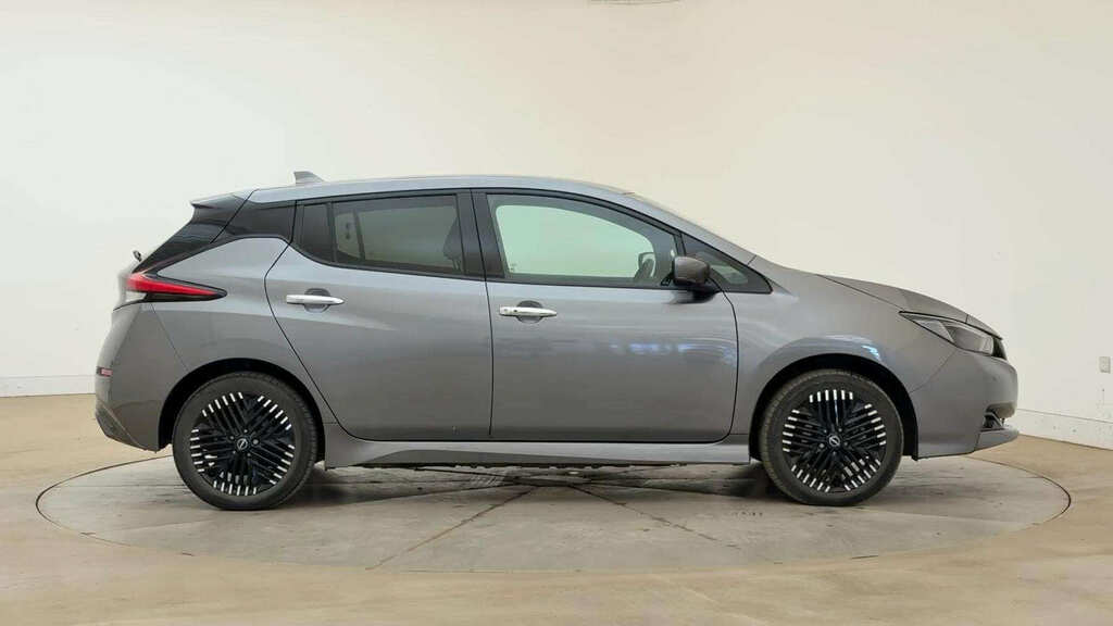 Nissan Leaf 160Kw E Tekna 59Kwh Grey #4
