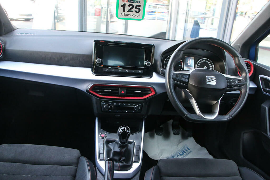 Seat Arona 1.0 Tsi Fr Sport Suv Dsg Black #39