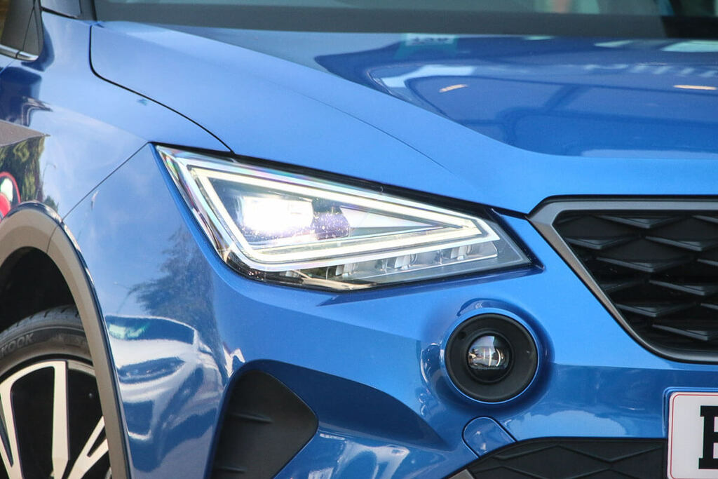 Seat Arona 1.0 Tsi Fr Sport Suv Dsg Black #31