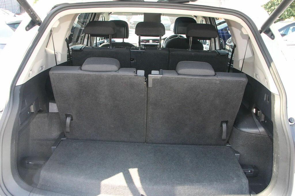Volkswagen Tiguan Allspace Facelift 1.5 Tsi 150Ps Life Evo White #11