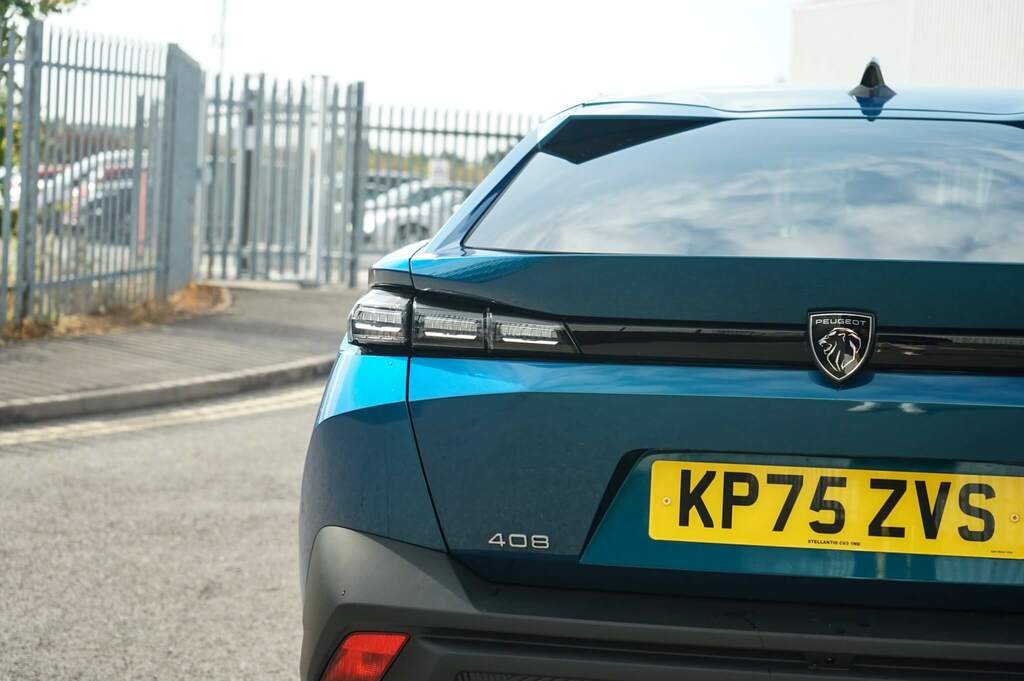 Peugeot 408 1.2 Hybrid Gt Fastback Hybrid E-dsc6 Eu Grey #11