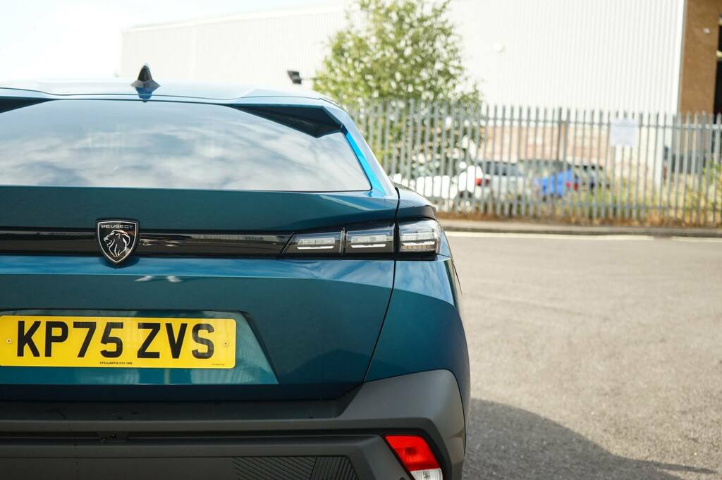 Peugeot 408 1.2 Hybrid Gt Fastback Hybrid E-dsc6 Eu Grey #10