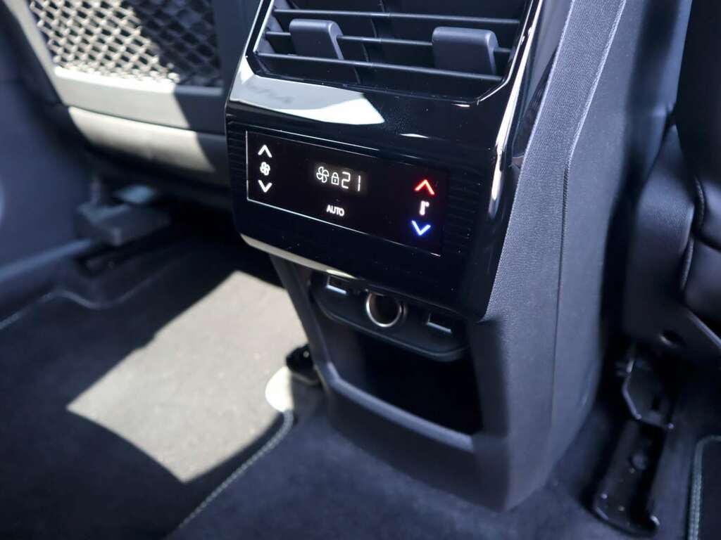Peugeot 5008 1.2 Hybrid 136 Gt E-dsc6 Blue #6