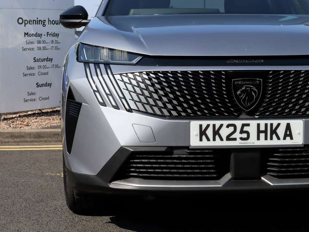 Peugeot 5008 1.2 Hybrid 145 Allure E-dsc6 Grey #3