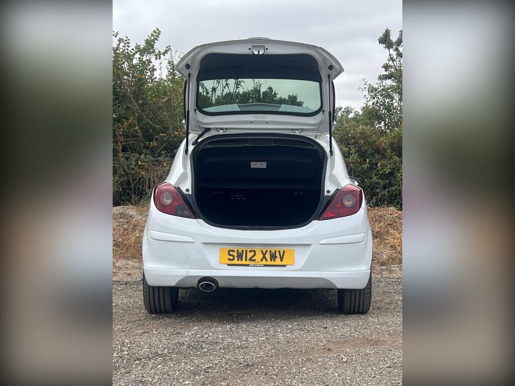 Vauxhall Corsa 1.2 16V Limited Edition Euro 5 White #4