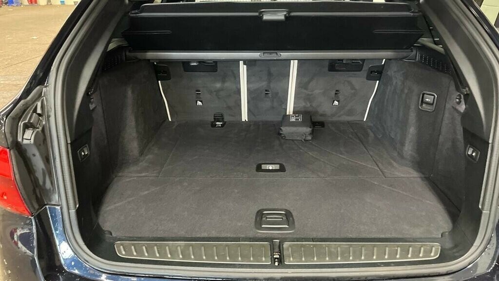 BMW 5 Series 530D Xdrive Mht M Sport Grey #15