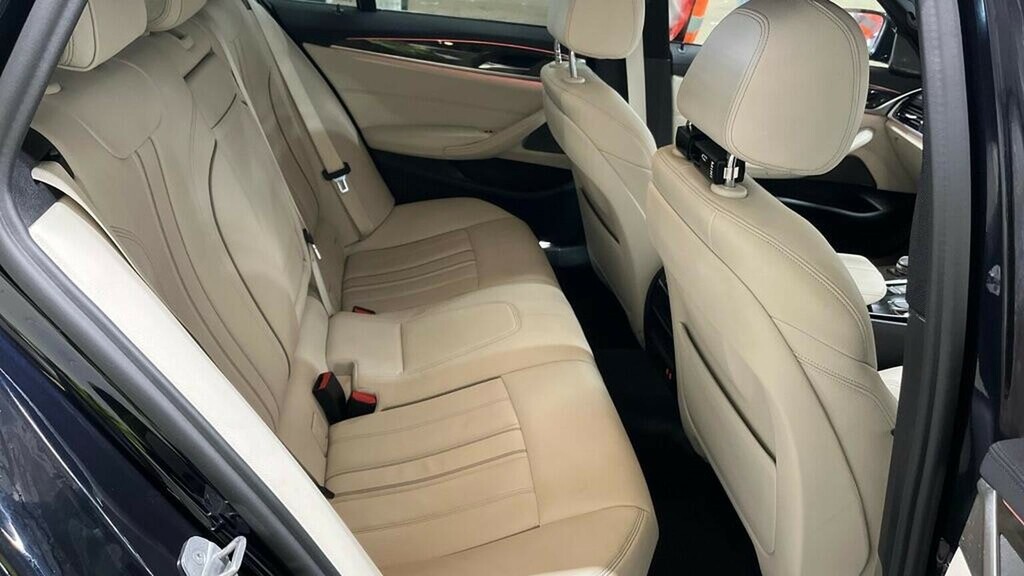 BMW 5 Series 530D Xdrive Mht M Sport Grey #12