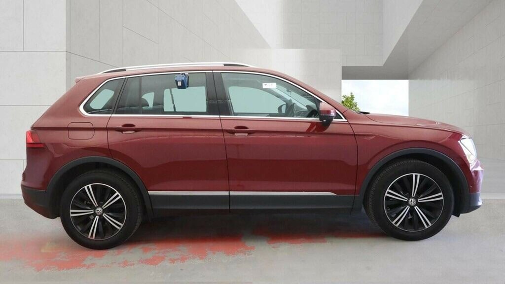 Volkswagen Tiguan 1.4 Tsi Se Euro 6 Ss Red #5