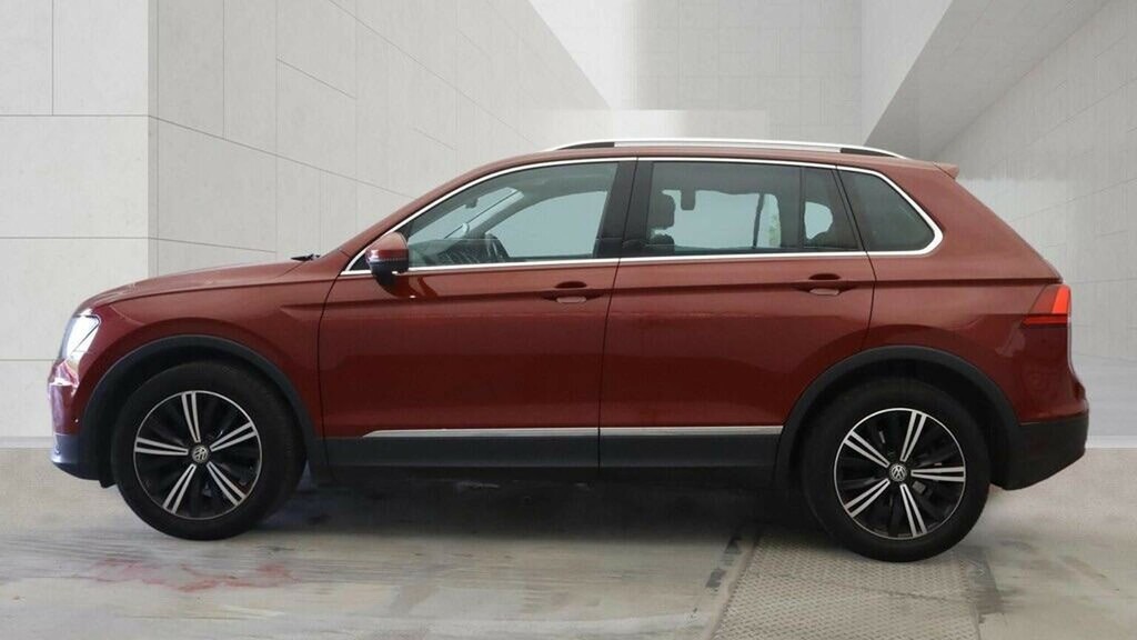 Volkswagen Tiguan 1.4 Tsi Se Euro 6 Ss Red #6