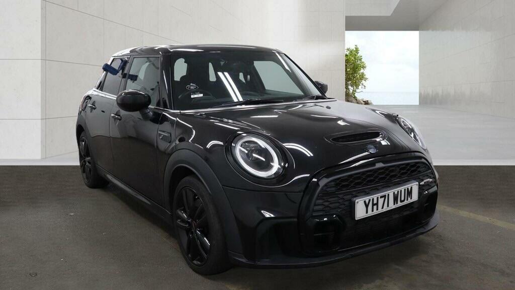 Mini Hatch Hatchback 2.0 Cooper S Sport Steptronic Euro 6 S YH71WUM Black