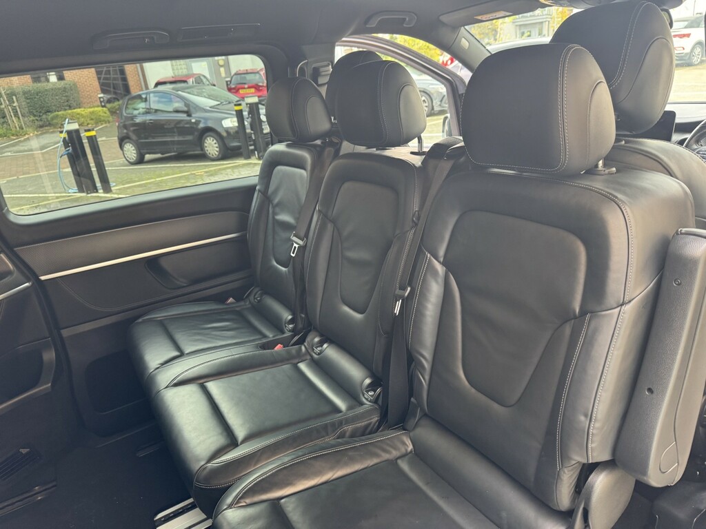 Mercedes-Benz V Class V220 D Amg Line 9G-tronic Long Black #37