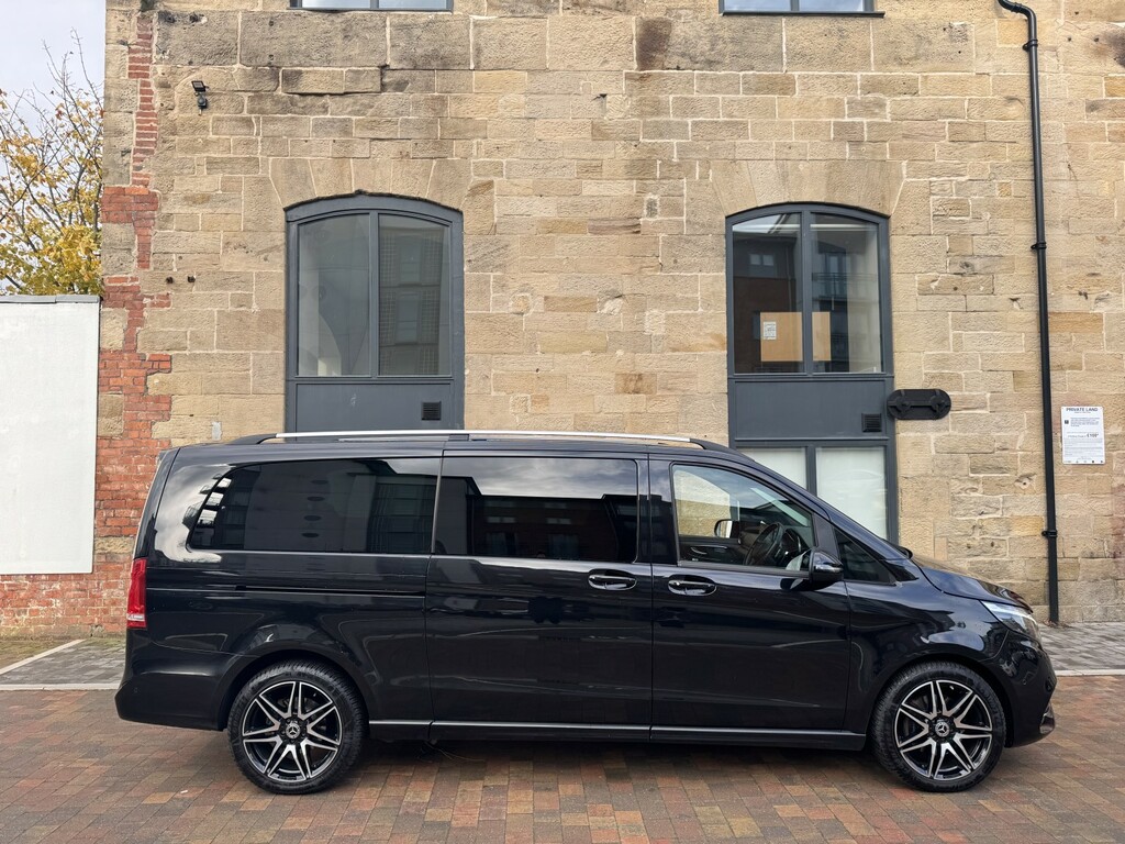 Mercedes-Benz V Class V220 D Amg Line 9G-tronic Long Black #24