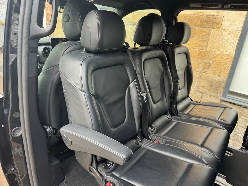 Mercedes-Benz V Class V220 D Amg Line 9G-tronic Long Black #12