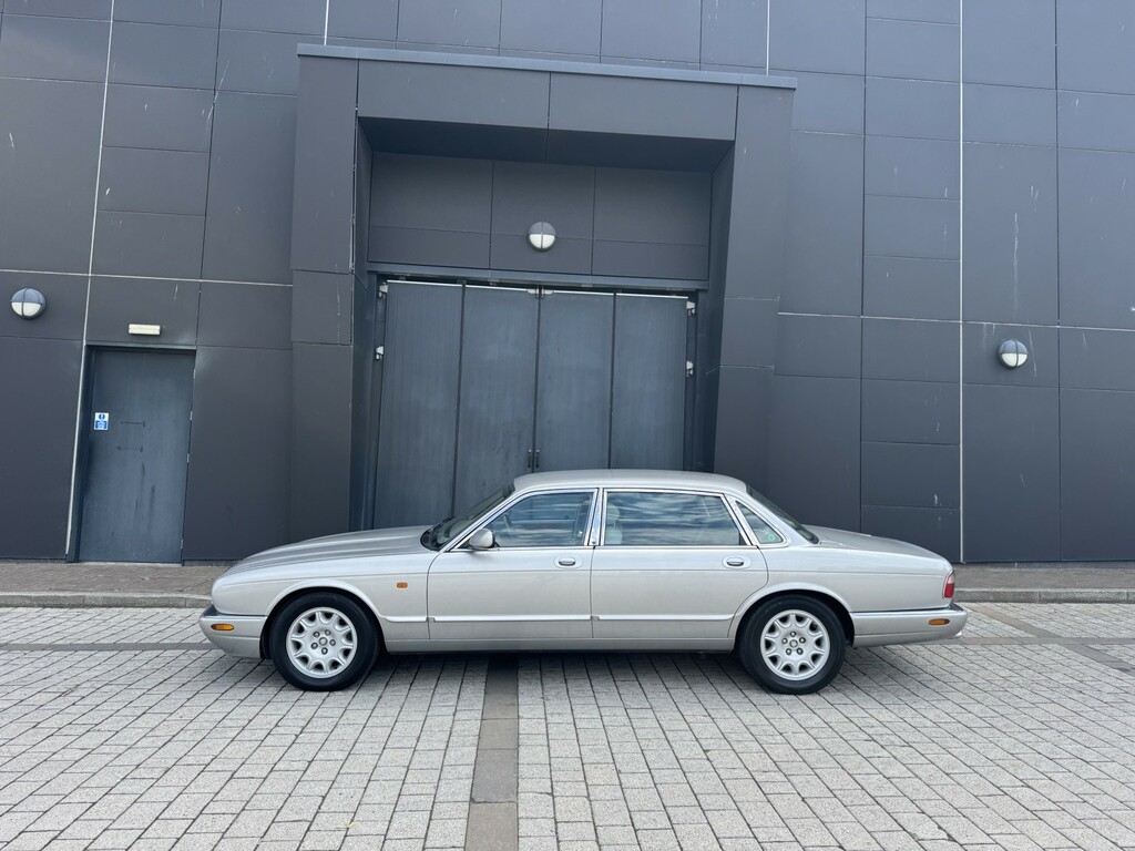 Jaguar XJ 1998 Silver #4