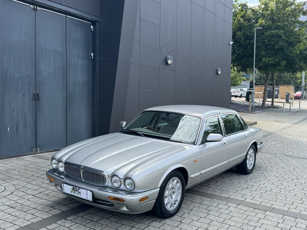 Jaguar XJ 1998 Silver #3