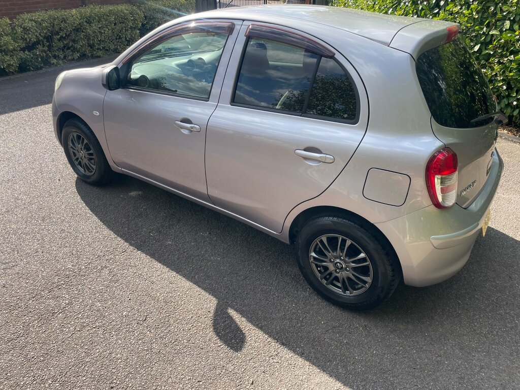 Nissan Micra 1.2 12V Acenta Hatchback Cvt Euro 5 80 Purple #4