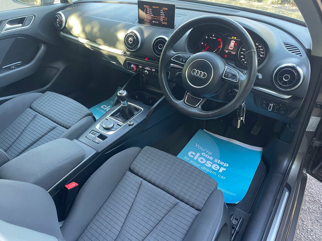 Audi A3 2.0 Tdi Sport Hatchback Euro 5 Grey #2