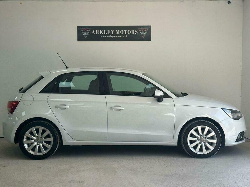 Audi A1 1.4 Tfsi Sport Sportback White #6