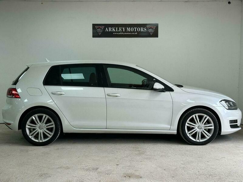 Volkswagen Golf 1.4 Tsi Bluemotion Tech White #6