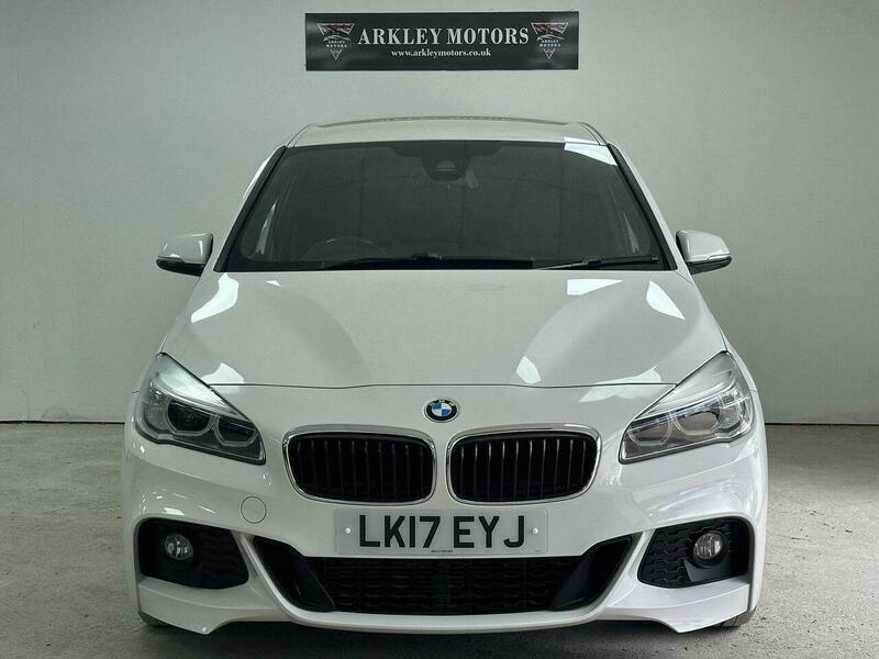 BMW 2 Series 2.0 220I M Sport White #3