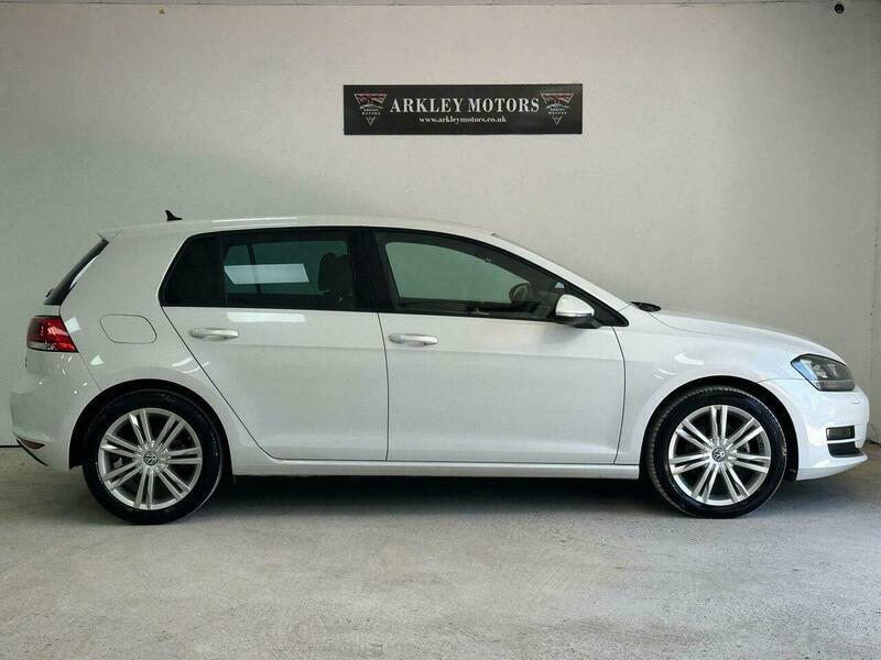 Volkswagen Golf 1.4 Tsi Bluemotion Tech White #6