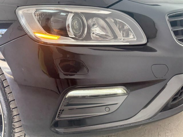 Volvo V60 Volvo Sportswagon D3 136 Se Lux Nav Blue #39