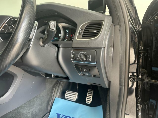 Volvo V60 Volvo Sportswagon D3 136 Se Lux Nav Blue #33