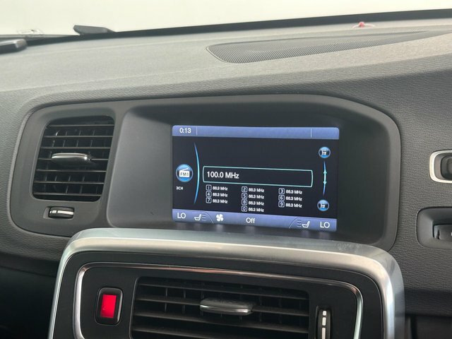 Volvo V60 Volvo Sportswagon D3 136 Se Lux Nav Blue #19