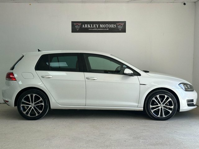 Volkswagen Golf Tsi Bluemotion Tech Match White #6