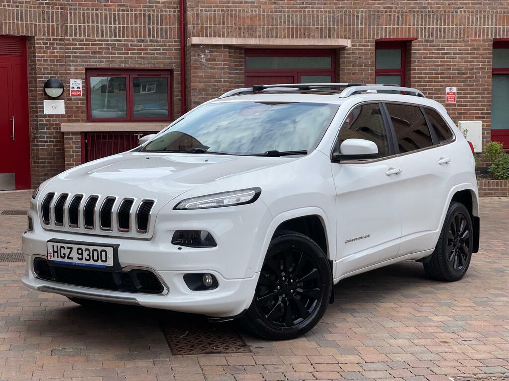Jeep Cherokee Overland White #3