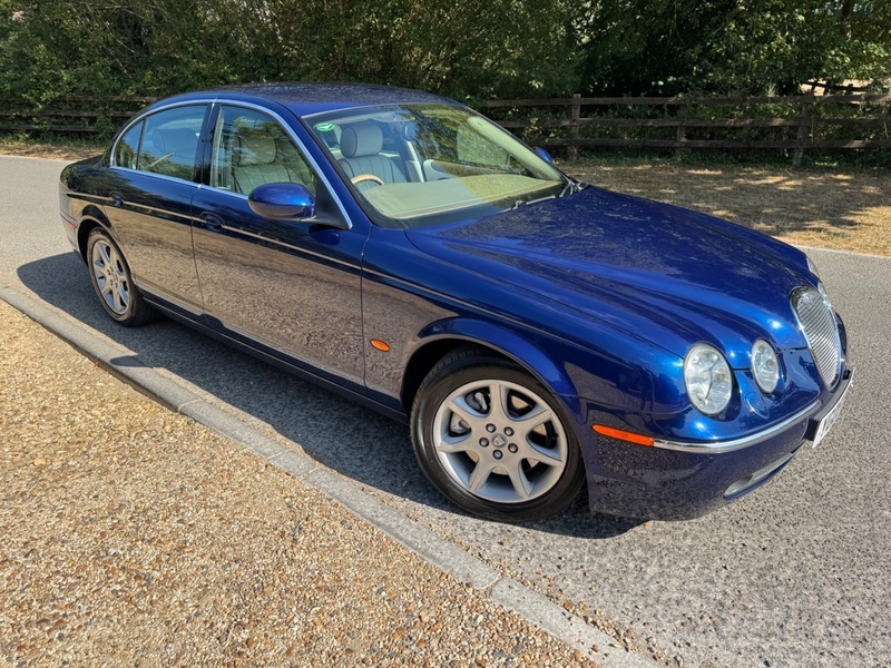 Jaguar S-Type V6 Se New Blue