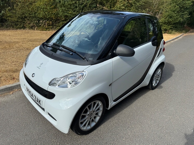 Smart Fortwo Passion Mhd Ulez PR04ZAK White #2