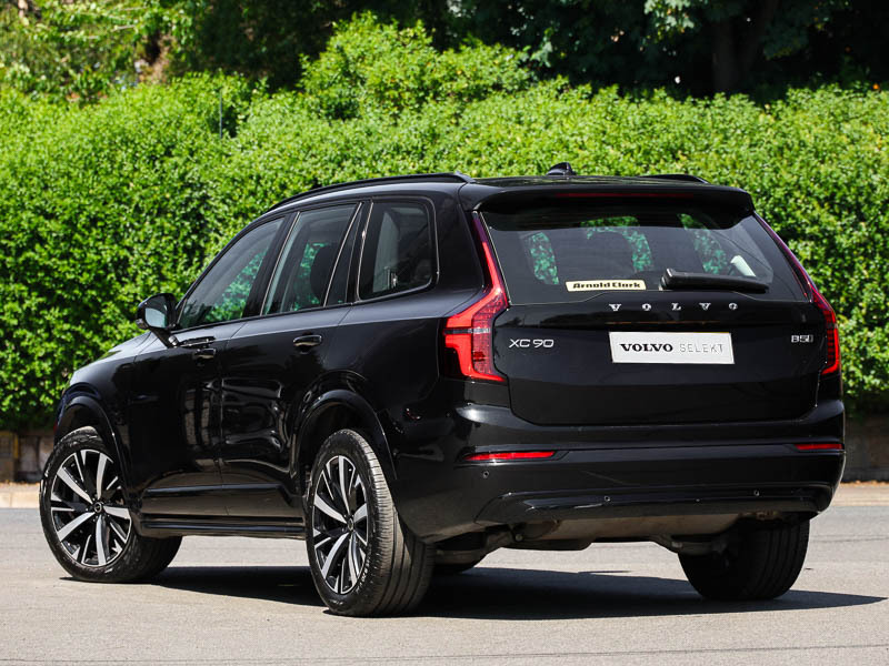 Volvo XC90 2.0 B5p Plus Dark Awd Geartronic Black #2