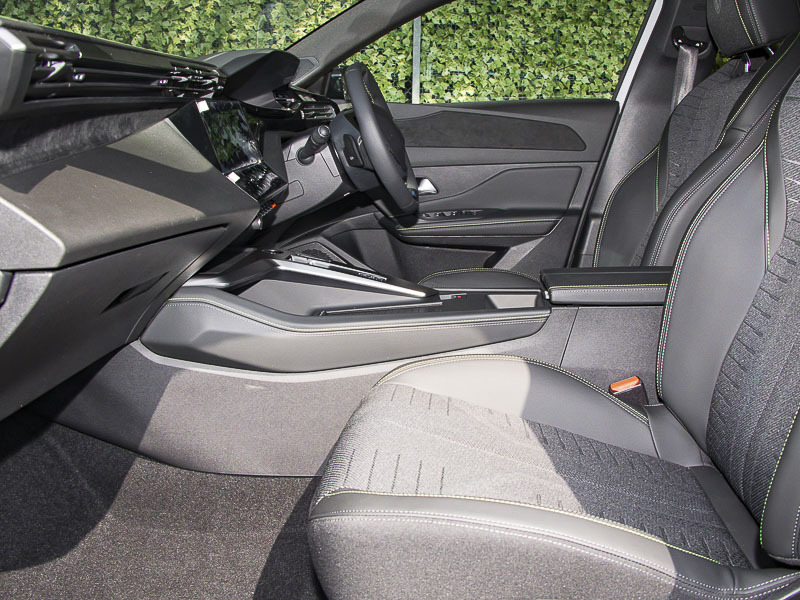 Peugeot 308 1.2 Hybrid 145 Gt E-dsc6 White #5