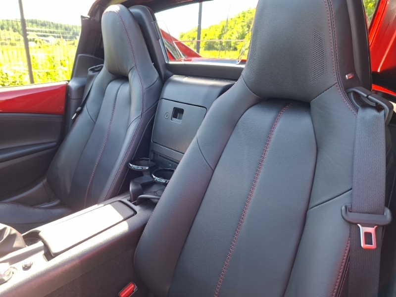 Mazda MX-5 2.0 Sport Nav Red #6